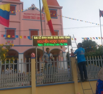 LÀM BIỂN CHO NHÀ THỜ TẠI BẾN TRE