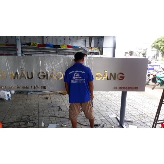 BẢNG HIỆU TIỆM VÀNG